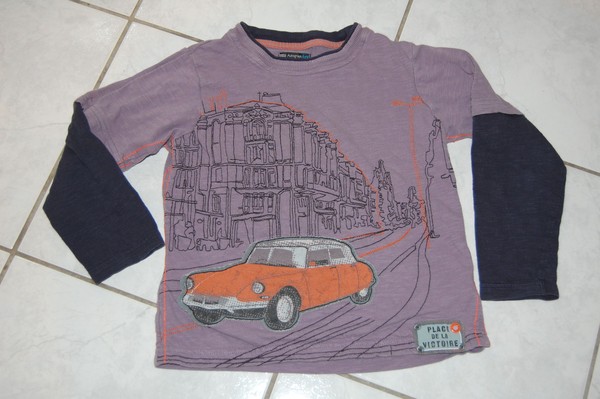 tee shirt mark&spencers 5/6 ans