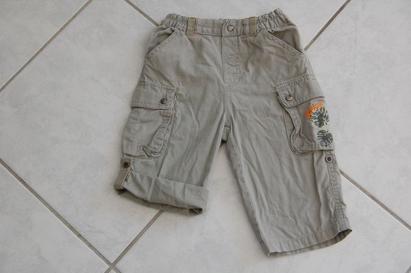 Pantalon / Pantacourt KITCHOUN 9 mois
